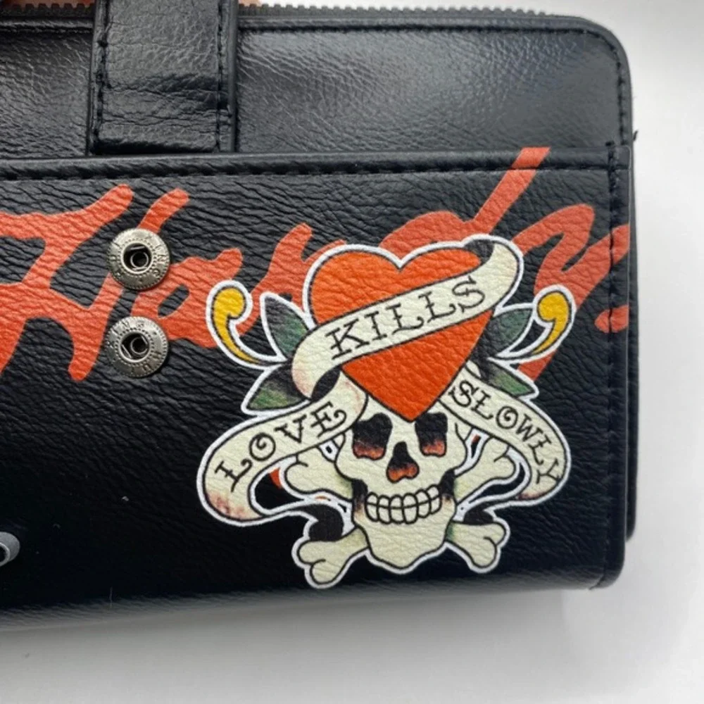 Ed‎ Hardy Goth Dark Romance Heart Zip Around Wristlet Wallet Black Vegan Leather